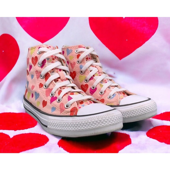 Converse Hearts Pink Chuck Taylor Junior High Top Sneakers Girls 6 New Fast Ship - Picture 1 of 13